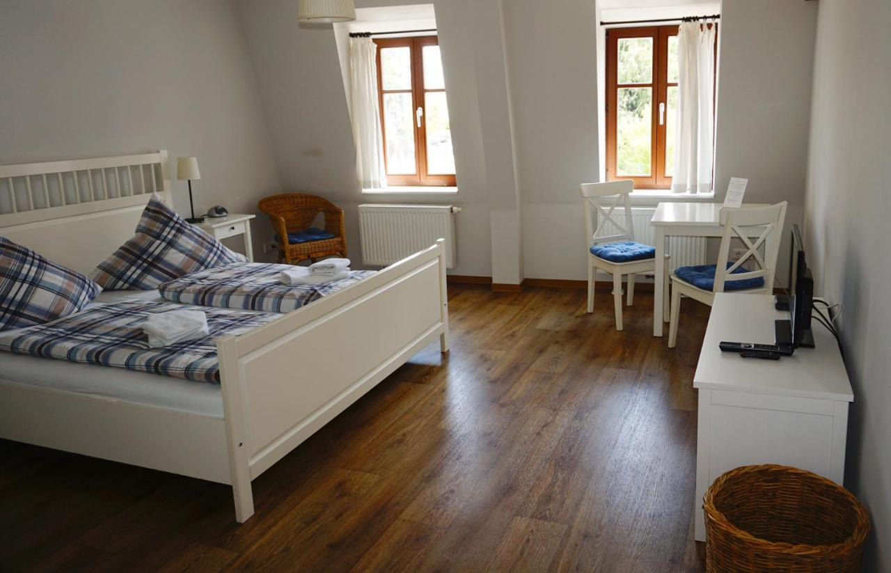 Pension Scharfe Ecke Hotel Görlitz Buitenkant foto